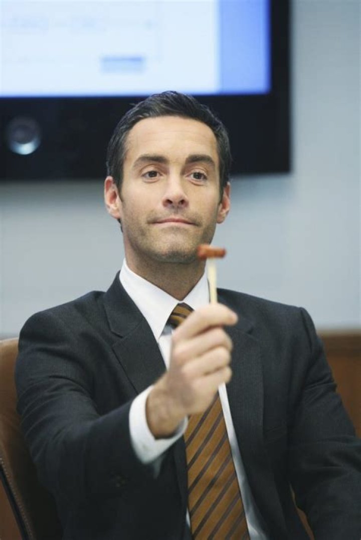 Jay Harrington (S.W.A.T.) Wiki Bio. Is he married? Wife, net worth, children