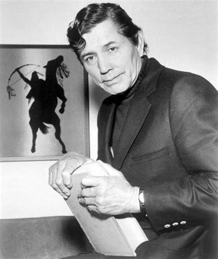 Jay Silverheels Biography - Facts, Childhood, Family Life & Achievements