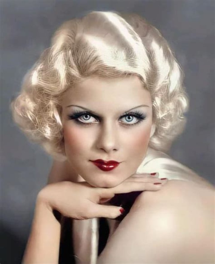 Jean Harlow Biography - Facts, Childhood, Family Life & Achievements