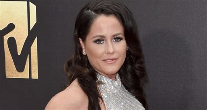 Jenelle Evans Biography - Facts, Childhood, Family Life & Achievements