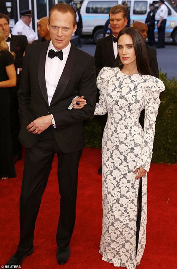 Jennifer Connelly Reveals That She And Her Husband Are ‘Losing Track Of Time’ In Quarantine