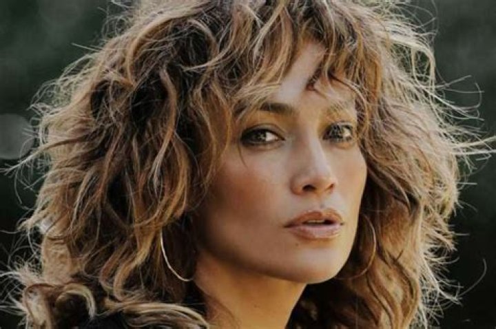 Jennifer Lopez Shakes Her Derriere And Breaks The Internet