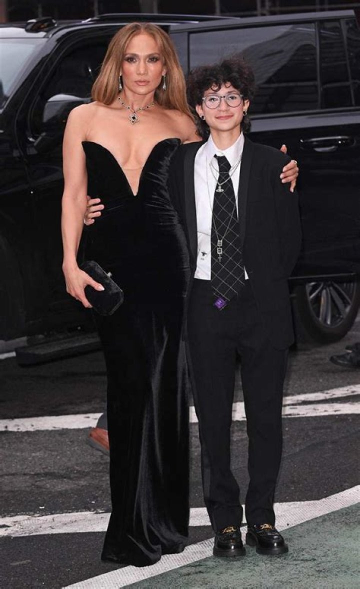 
Jennifer Lopez’s Ex-husbands, Boyfriends and All The Men She Dated in The Past 