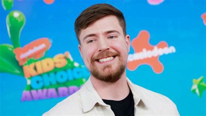 
Jeopardy’s Ryan Long Net Worth: How Rich Is He? 