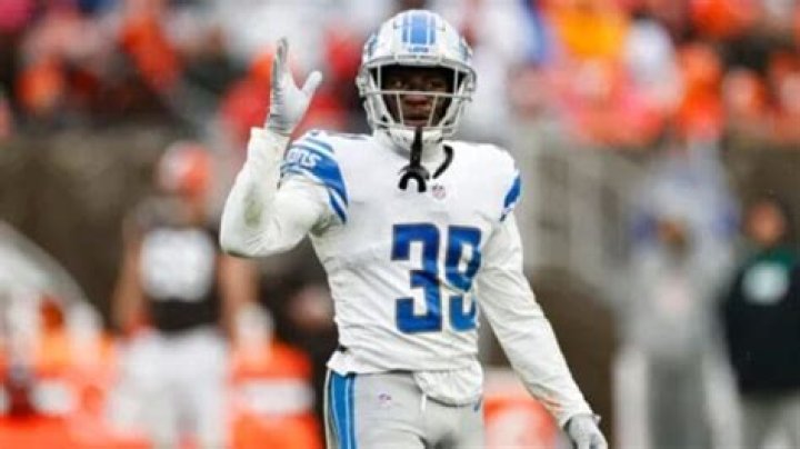 Jerry Jacobs contract, salary and net worth explored