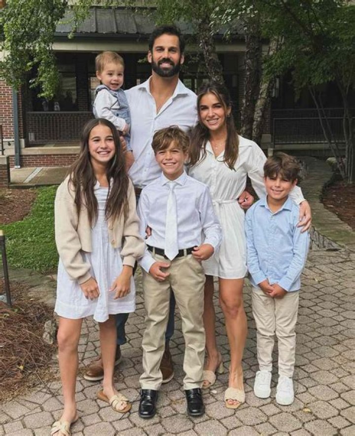 Jessie James Decker Family Drama Reddit, Here’s All We Know About The American Singer
