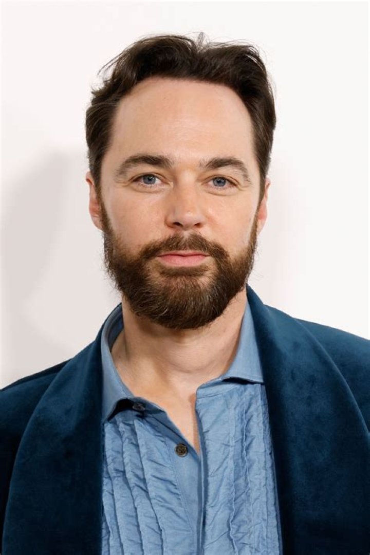 Jim Parsons Biography - Facts, Childhood, Family Life & Achievements of Actor