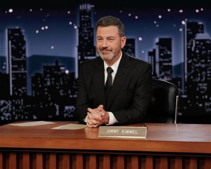 Jimmy Kimmel Height, Weight, Net Worth, Age, Birthday, Wikipedia, Who, Nationality, Biography