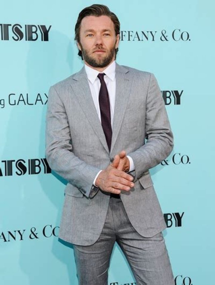 Joel Edgerton Body Measurements Height Weight Age Shoe Size Facts Ethnicity