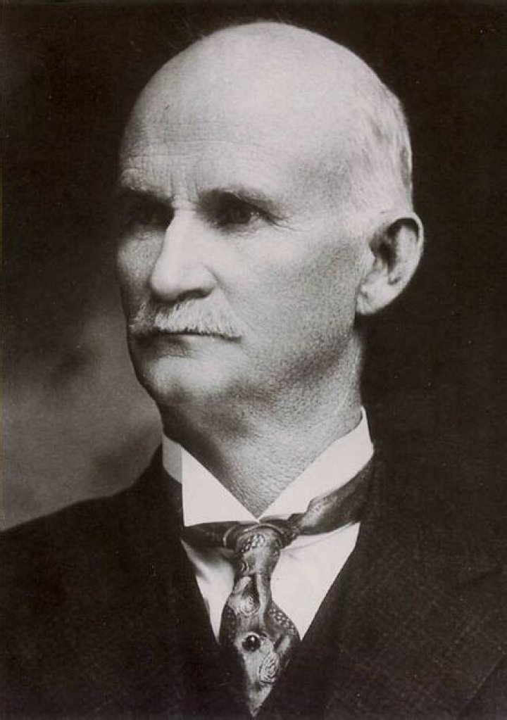 John Browning Biography - Facts, Childhood, Family Life & Achievements