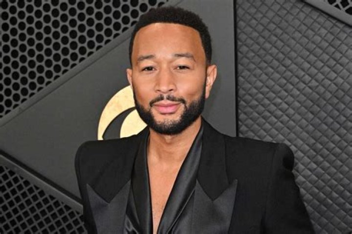 John Legend Biography - Facts, Childhood, Family Life & Achievements