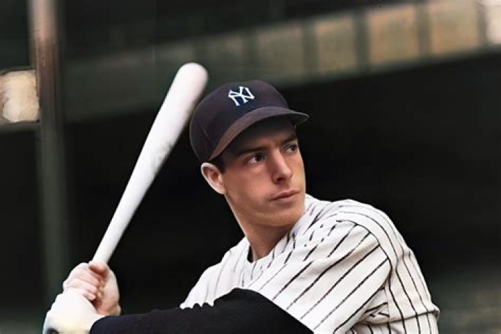 Joe DiMaggio Biography - Facts, Childhood, Family Life & Achievements