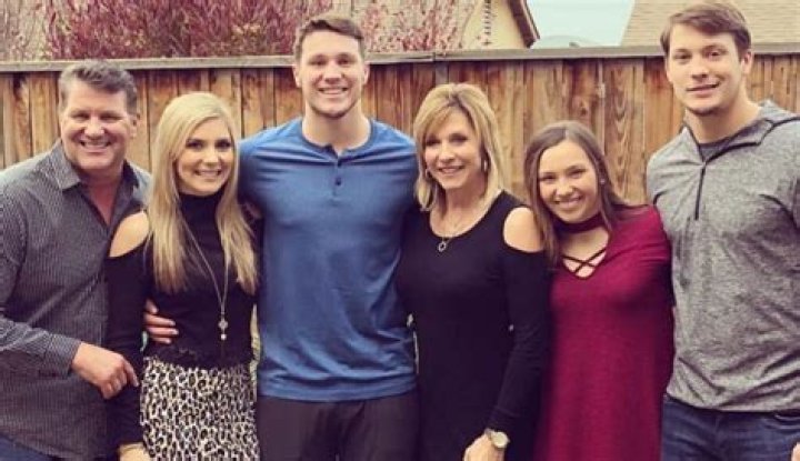Josh Allen family, wife, children, parents, siblings