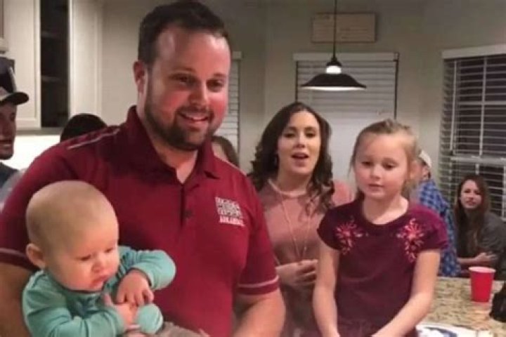 Josh And Anna Duggar Returning To Counting On? They Were Reportedly Spotted With A Camera Man