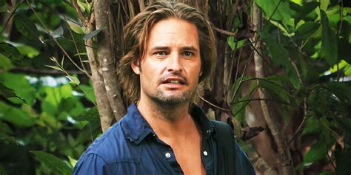 Josh Holloway Biography - Facts, Childhood, Family & Achievements of Actor