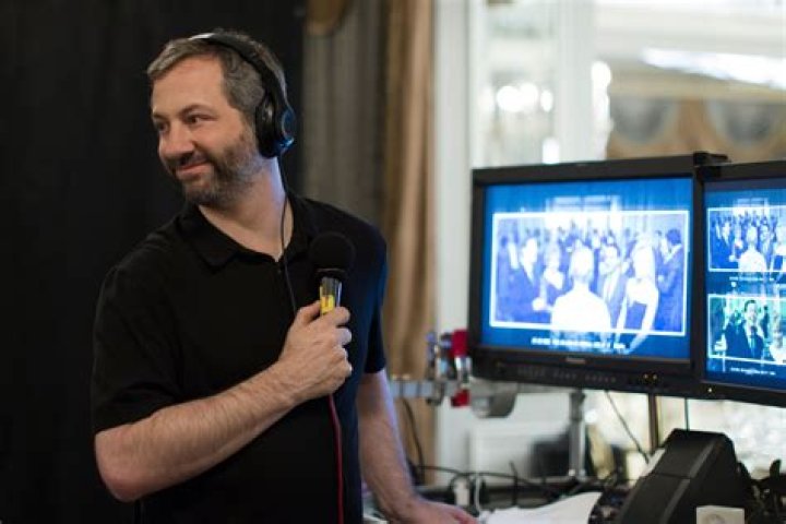 Judd Apatow Biography - Facts, Childhood, Family Life & Achievements of Comedian