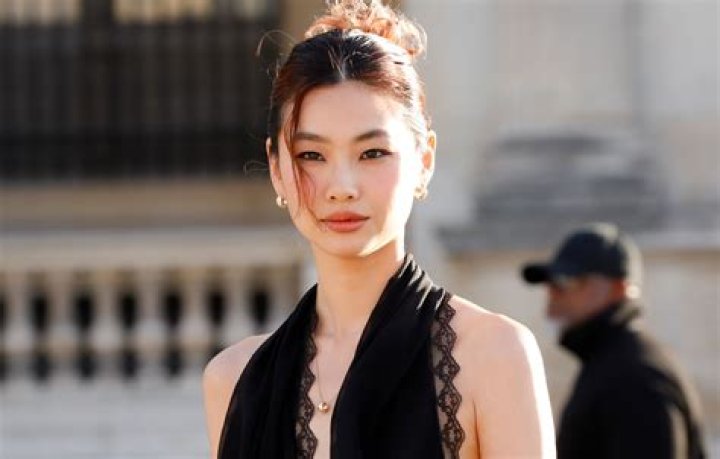 Jung Ho-yeon Height, Weight, Net Worth, Age, Birthday, Wikipedia, Who, Nationality, Biography