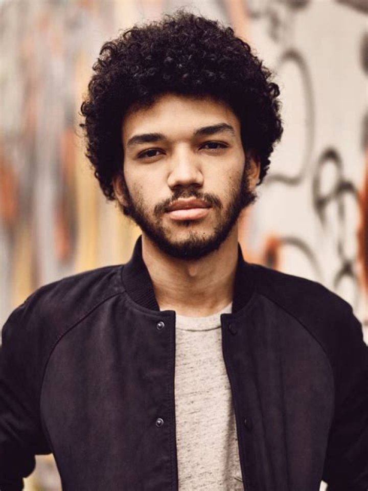 Justice Smith Biography - Facts, Childhood, Family Life & Achievements
