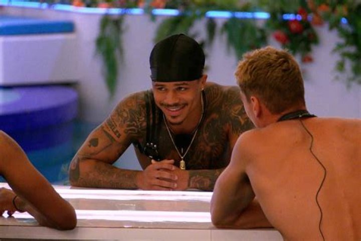 Justin Bieber Donates $200,000 To Women’s Groups In New ‘Intentions’ Music Video Featuring Quavo