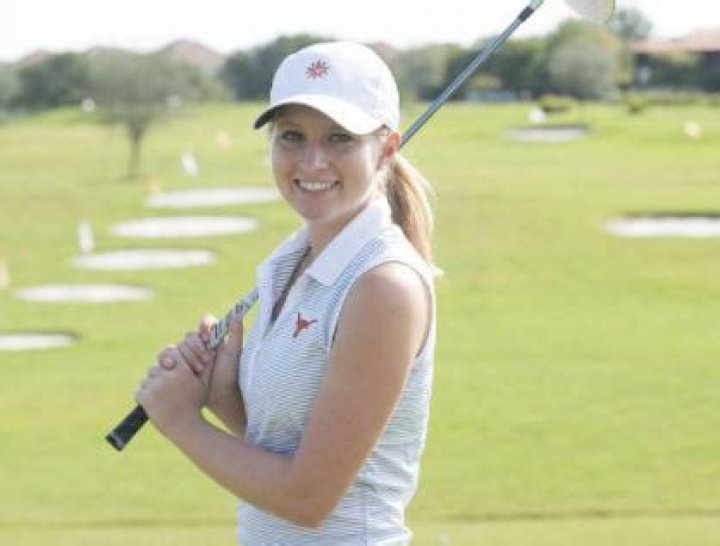 
Kaitlyn Papp Height, Weight, Net Worth, Age, Birthday, Wikipedia, Who, Nationality, Biography 
