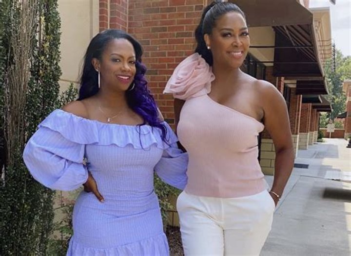Kandi Burruss And Kenya Moore Have Fierce Bathing Suit Competition In These Photos — ‘Real Housewives Of Atlanta’ Fans Have A Hard Time Picking The Winner