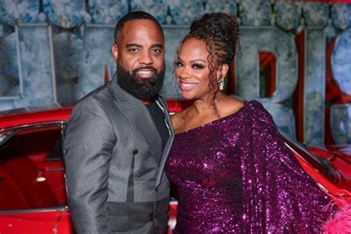 Kandi Burruss Shares A New Clip From Her Family Vacay – Some Fans Are Terrified And You Should Watch The Video To See Why