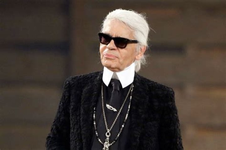 Karl Lagerfeld Height, Weight, Net Worth, Age, Birthday, Wikipedia, Who, Instagram, Biography