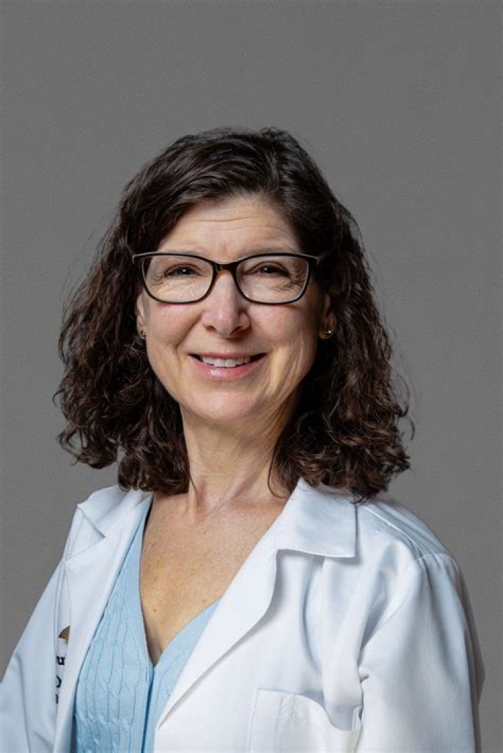 Dr. Karyn Gross, MD – Tarzana, CA