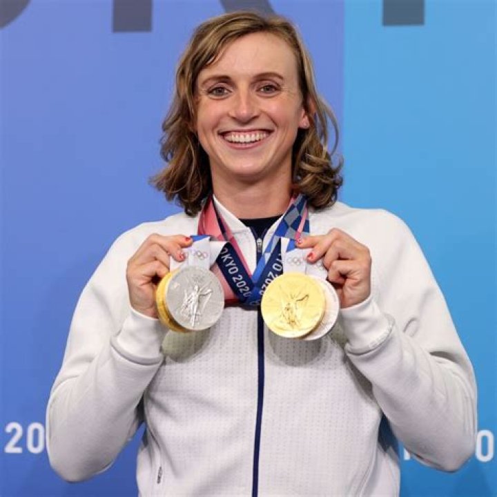 Is Katie Ledecky married? Who is Katie Ledecky partner?