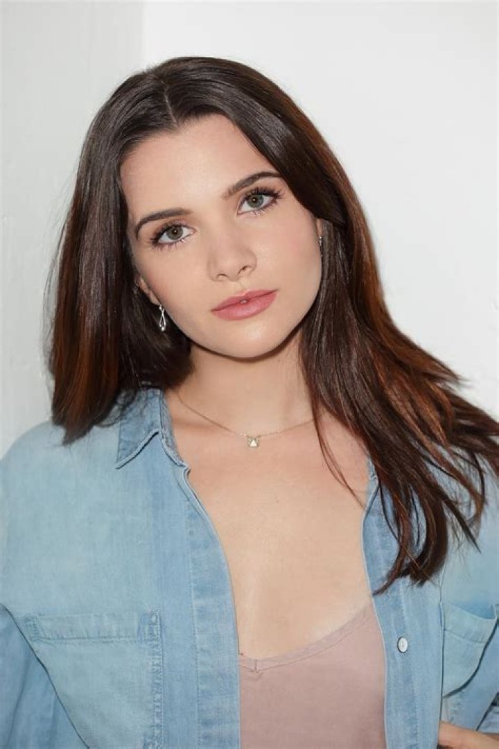 Katie Stevens Biography - Facts, Childhood, Family Life & Achievements