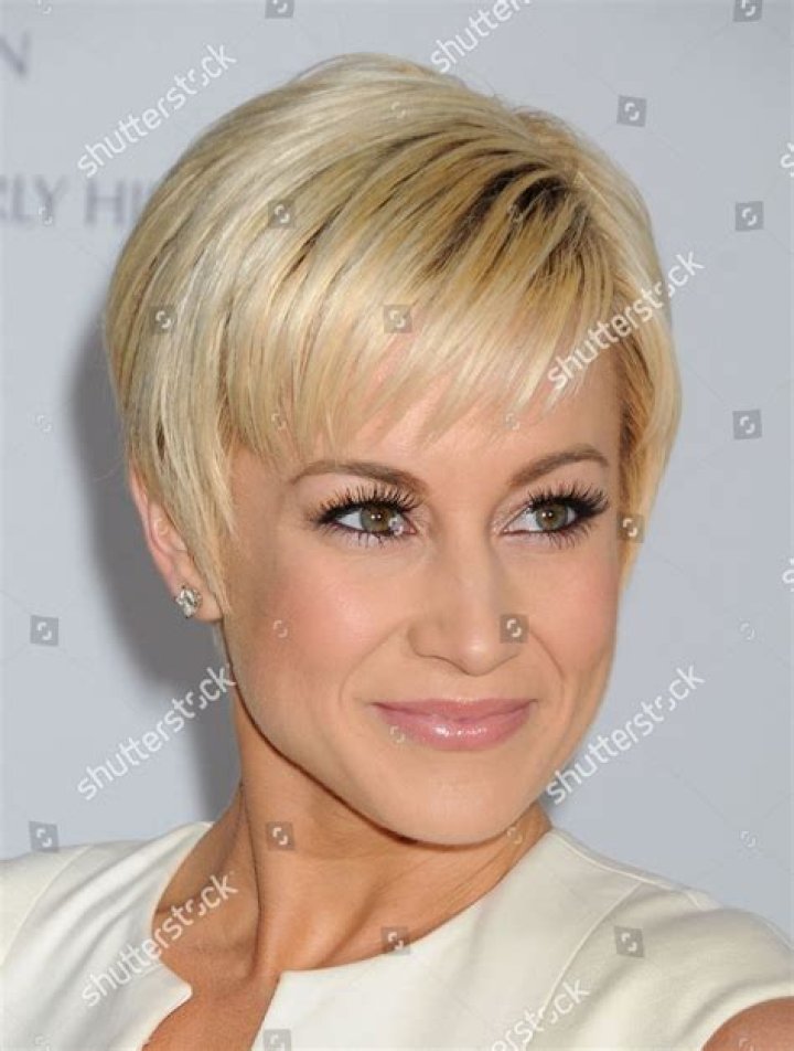 Kellie Pickler Short Hair And Recent Pictures
