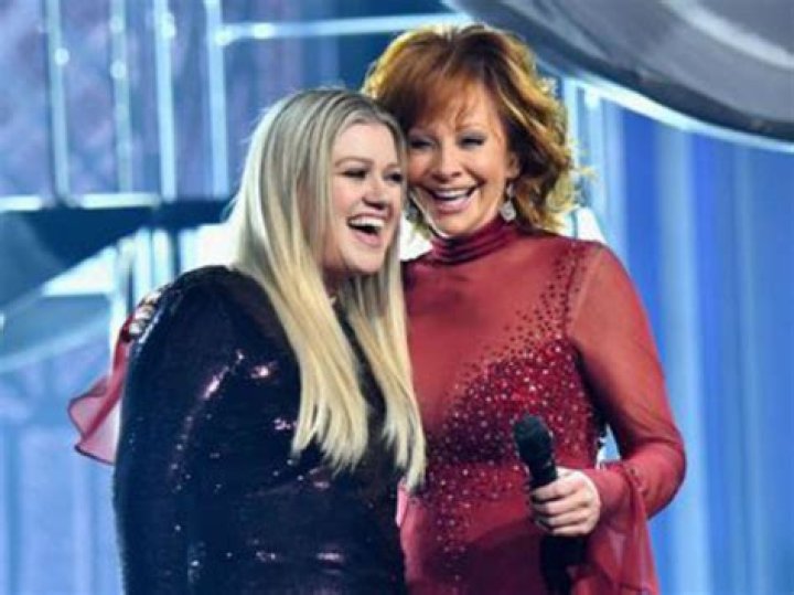 Kelly Clarkson Gushes Over Mother-In-Law Reba McEntire