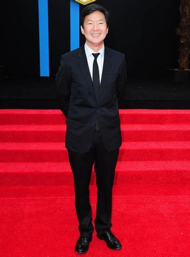 Ken Jeong Body Measurements Height Weight Shoe Size Age Stats Facts