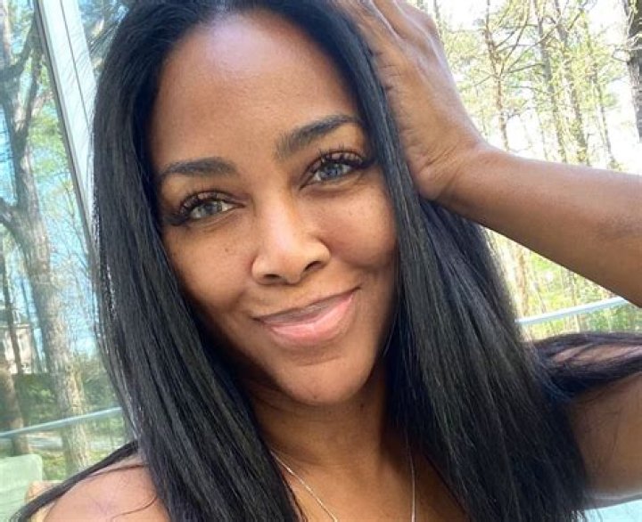 Kenya Moore Shares A Throwback Photo From Her Modeling Days – See it Here