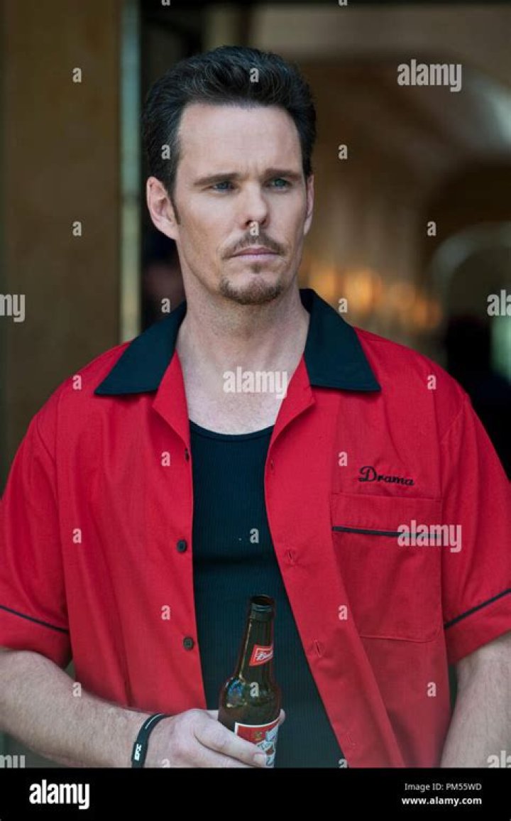 Kevin Dillon Biography - Facts, Childhood, Family Life & Achievements