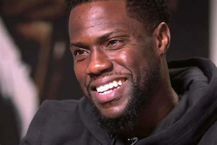 Kevin Hart Appears Out In Public Following Back-Injuring Crash