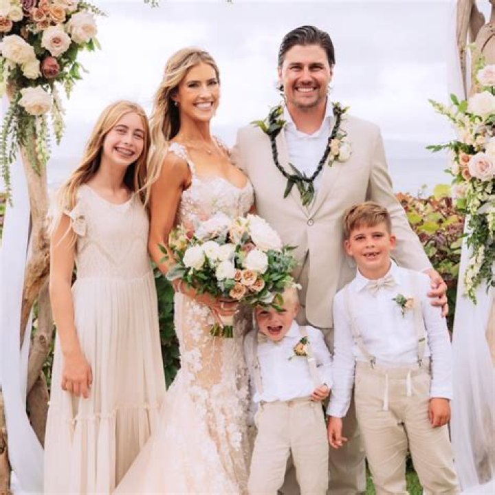 
Kim Godwin Husband -Is She Married To Derrick Manning? Details To Know 