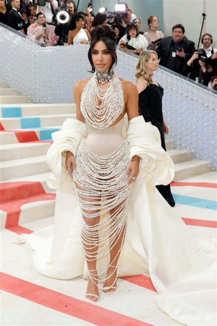 Kim Kardashian Admits That She Endured A Strenuous Routine For Met Gala 2019
