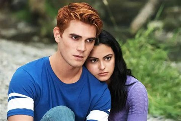 KJ Apa And Camila Mendes Reveal How They Film Kissing Scenes For ‘Riverdale’ Amid The Pandemic!
