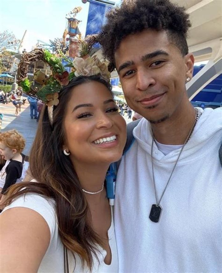 Kristopher London - Bio, Facts, Family Life of British-American YouTuber