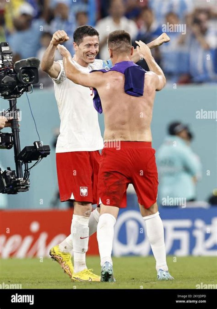 
Krzysztof Piatek Height, Weight, Net Worth, Age, Birthday, Wikipedia, Who, Instagram, Biography 