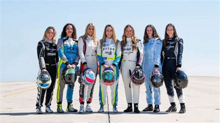 
Kyle Kirkwood Girlfriend – Who Is He Dating In 2022? Everything About The Race Car Driver 