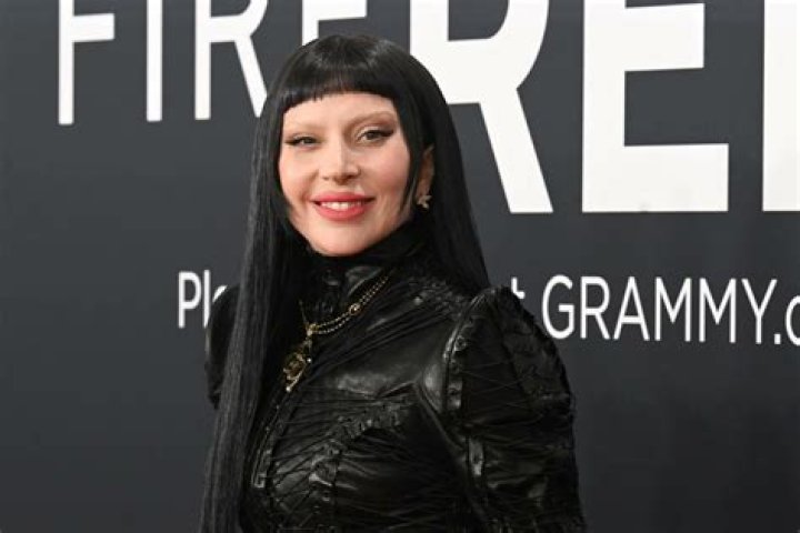 Lady Gaga Premieres New Song “Million Reasons”