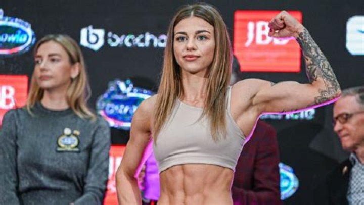 
Laura Grzyb Height, Weight, Net Worth, Age, Birthday, Wikipedia, Who, Instagram, Biography 