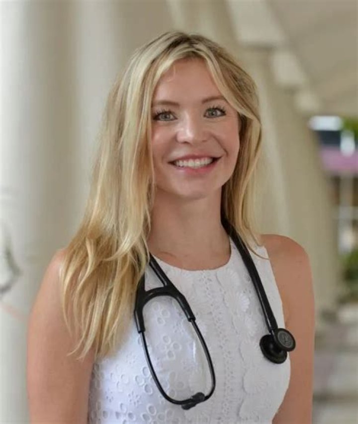 Lauren (Flaherty) Knowles – Burlington, MA