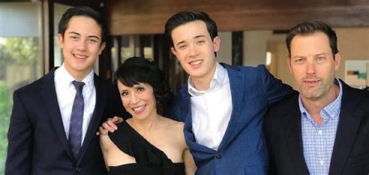 Lauren Tom family, husband, children, parents, siblings