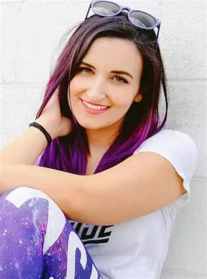 LaurenzSide (Lauren Weber) - Bio, Facts, Family Life of Gamer