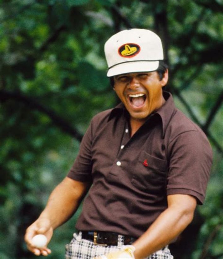 Lee Trevino Biography - Facts, Childhood, Family Life & Achievements