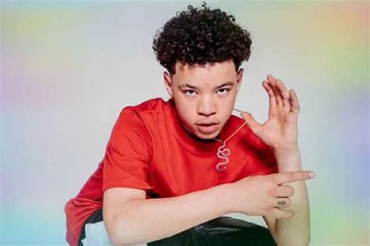 Lil Mosey’s ‘Blueberry Faygo’ Tops The Charts After Its Repeated Elimination From Spotify