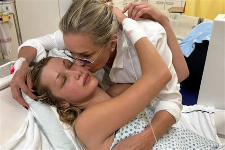 Lisa Rinna Says She’s ‘Super Proud’ Of Her Daughter For Getting Candid About Her Battle With Anorexia